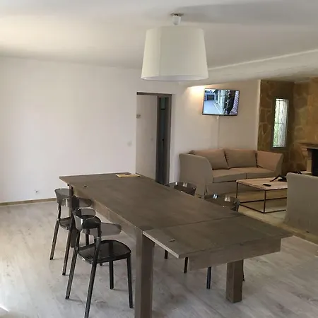 Villa Des Carassins